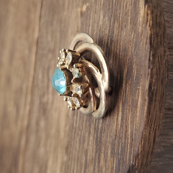 Saks fith avenue aquamarine crystal swirl brooch B613 - Picture 3 of 5